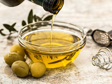 How Can I Tell the Difference Between Unrefined and Highly Processed Oil?
